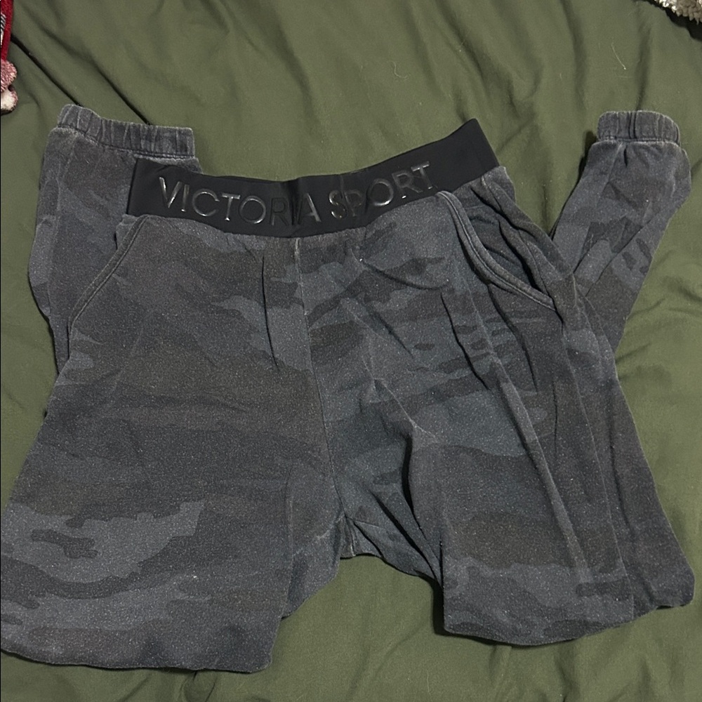 Women's Camo Joggers - Black
